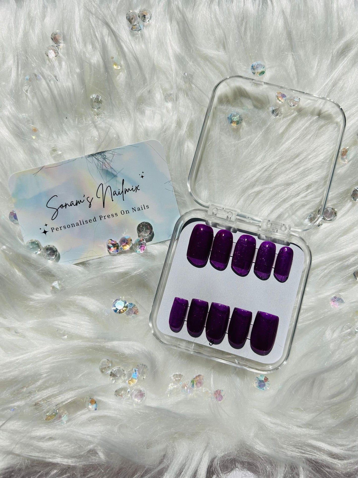 Plum Cat Eye Nails