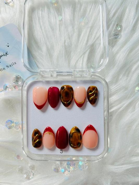 Tortoise Shell Short Nails